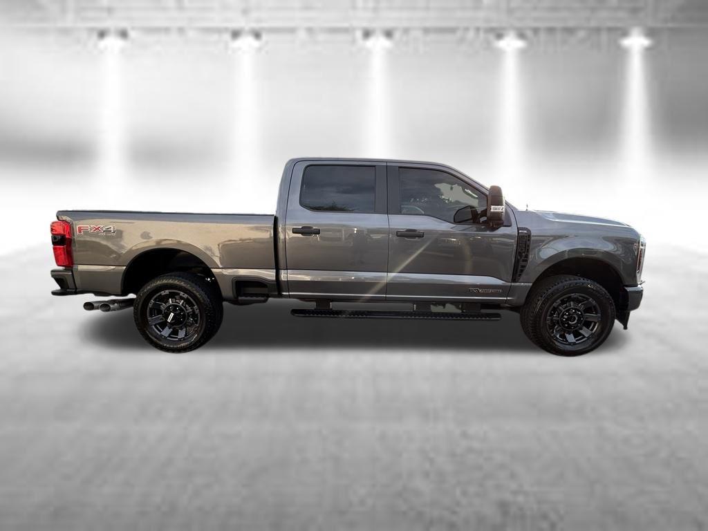 صورة 3 لـ 2025 FORD F-250 XL