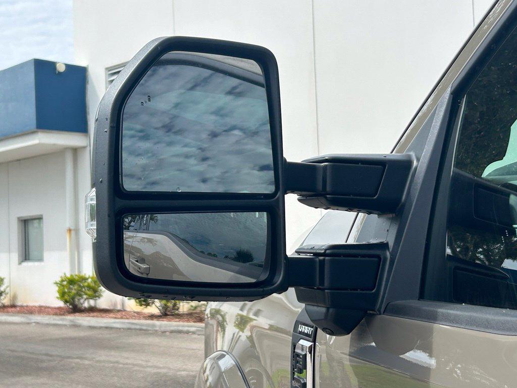 2027 FORD F-250 BLACK WIDOW 缩略图 17