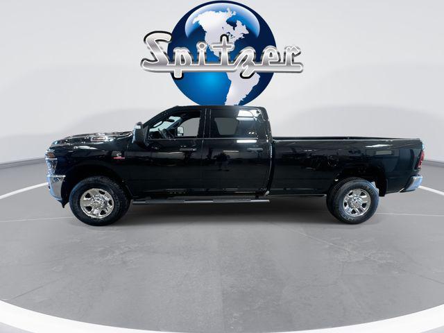 2026 RAM 2500 TRADESMAN CREW CAB 4X4 8' BOX — фото 6