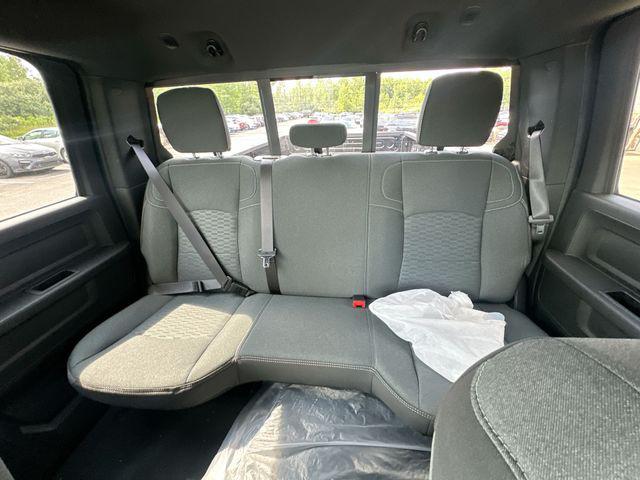 صورة مصغرة 26 لـ 2026 RAM 3500 TRADESMAN CREW CAB 4X4 8' BOX