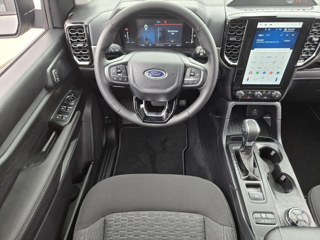 صورة 10 لـ 2026 FORD RANGER XLT
