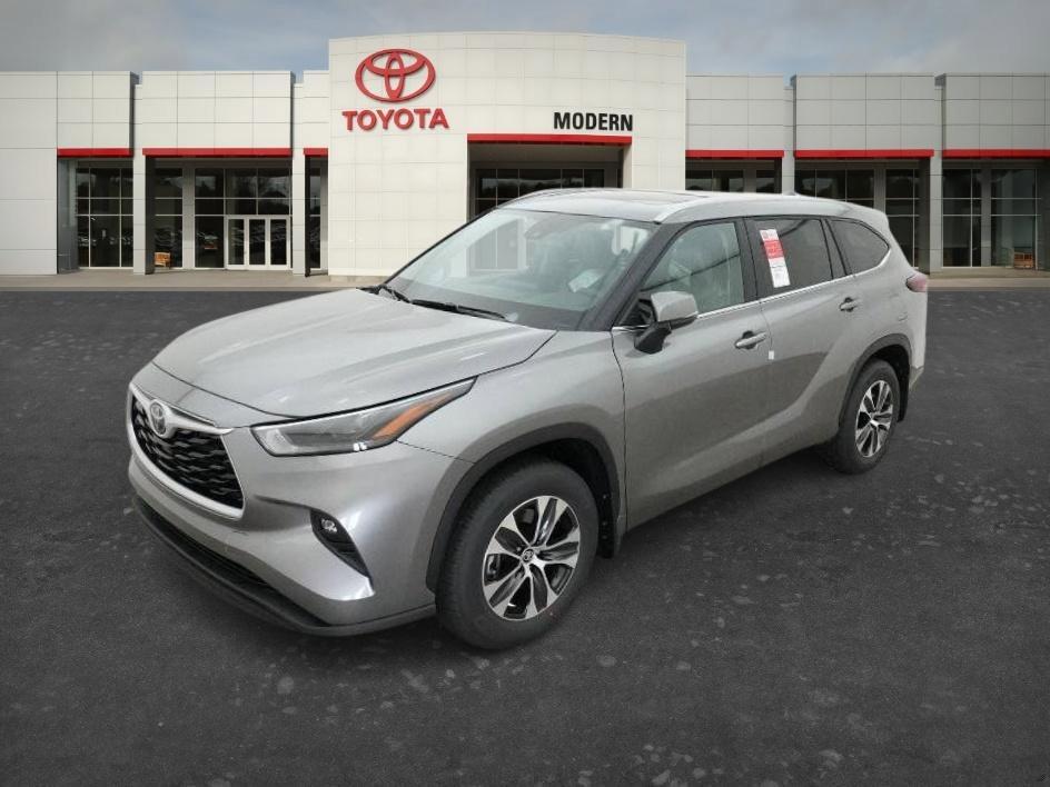 New 2026 Toyota Highlander XLE
