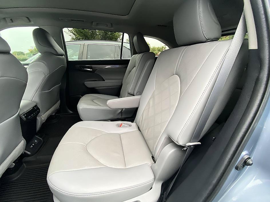 2021 Toyota HIGHLANDER PLATINUM 缩略图 12