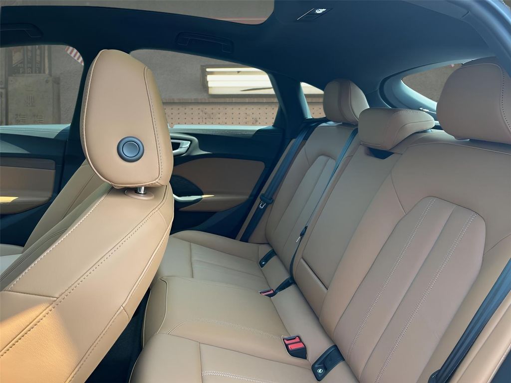 2025 AUDI A5 PREMIUM PLUS TFSI QUATTRO S TRONIC 缩略图 16