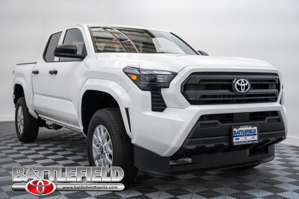 New 2026 Toyota Tacoma SR