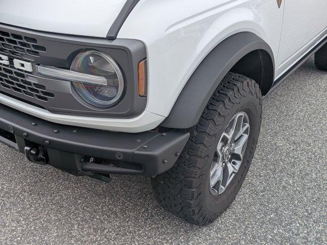 FORD BRONCO - 10