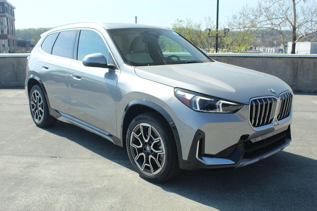 New 2026 BMW X1 xDrive28i