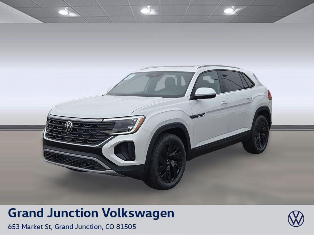 New 2026 Volkswagen Atlas Cross Sport 2.0T SE w/Technology 4MOTION