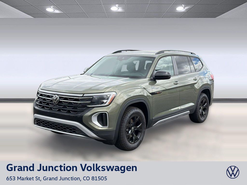 New 2026 Volkswagen Atlas Peak Edition