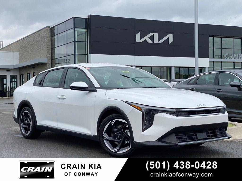 New 2026 Kia K4 EX