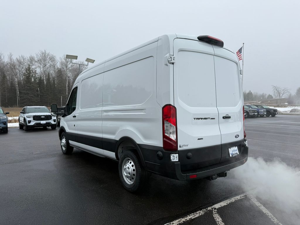 صورة 6 لـ 2026 FORD TRANSIT-250 148 WB MEDIUM ROOF CARGO
