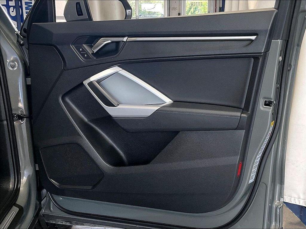 صورة مصغرة 12 لـ 2025 AUDI Q3 45 S LINE PREMIUM