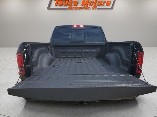 صورة 10 لـ 2026 RAM 2500 TRADESMAN