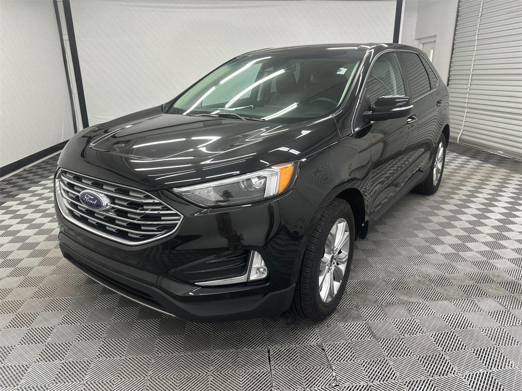Used 2023 Ford Edge Titanium