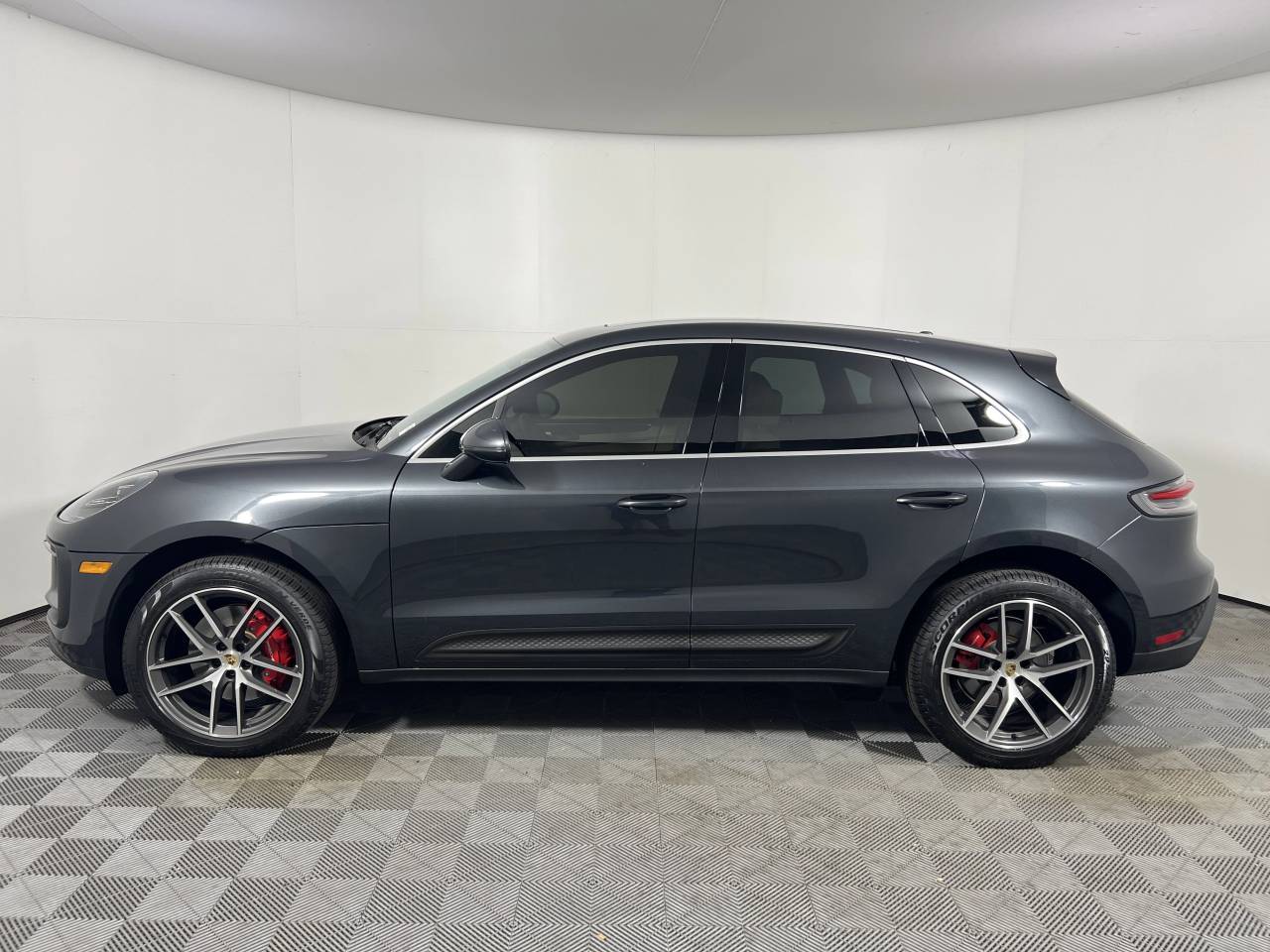 2024 Porsche MACAN 照片 2
