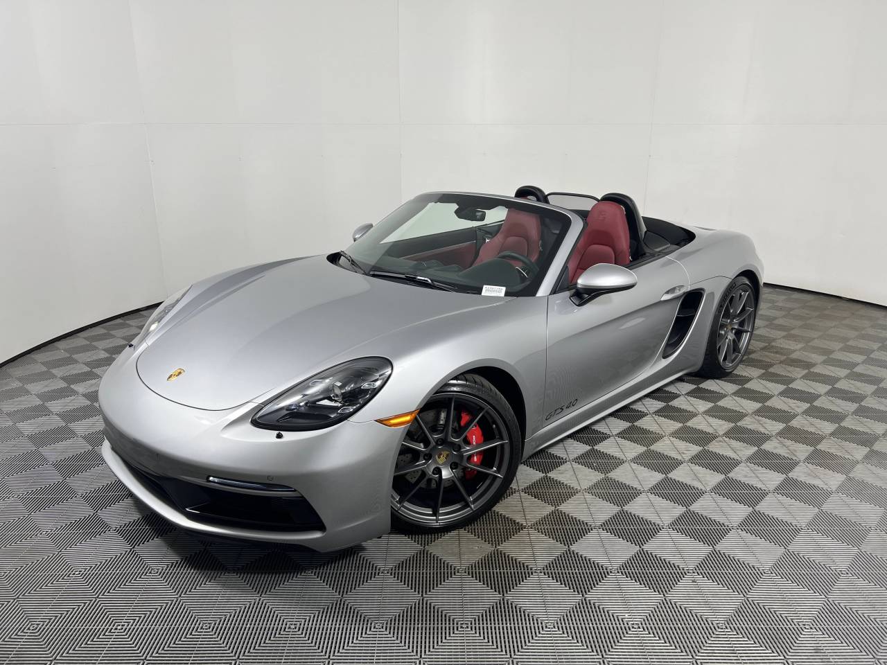 2025 Porsche 718 Boxster