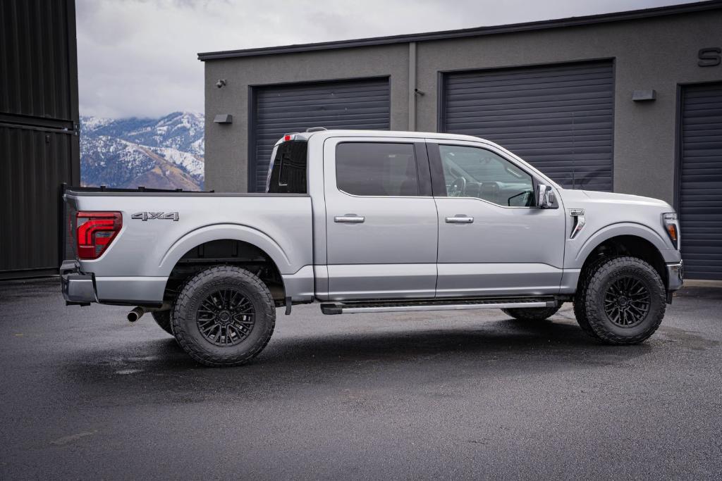 FORD F-150 LARIAT - 6