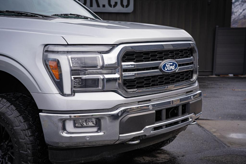 FORD F-150 LARIAT - 3