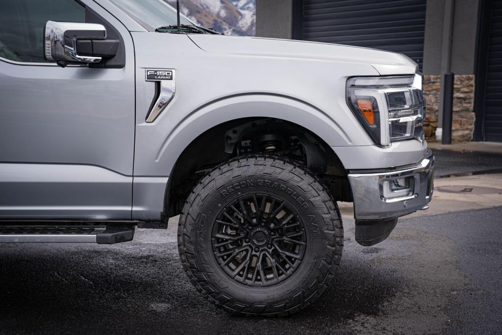 FORD F-150 LARIAT - 4