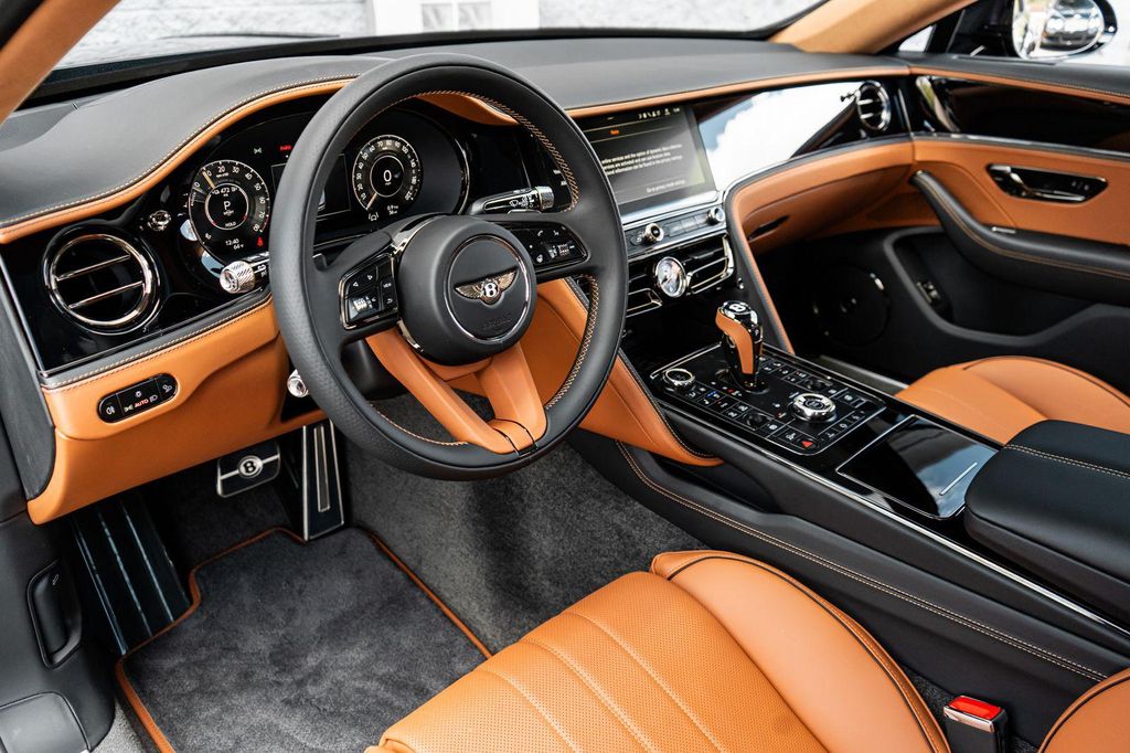 2026 BENTLEY FLYING SPUR V8 thumbnail 30