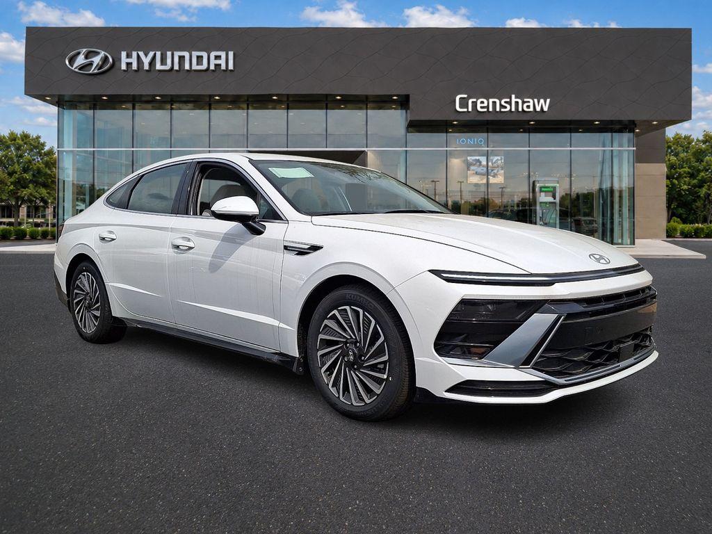 New 2025 Hyundai SONATA Hybrid SEL