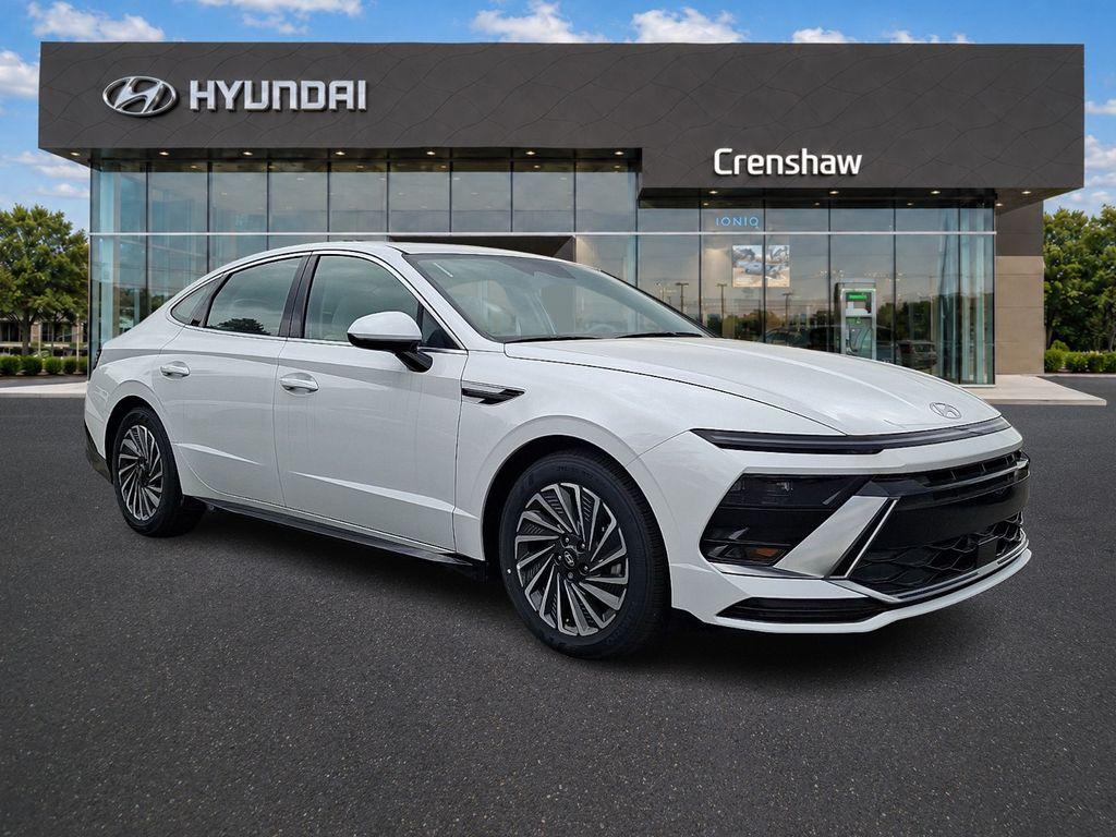 New 2025 Hyundai SONATA Hybrid SEL
