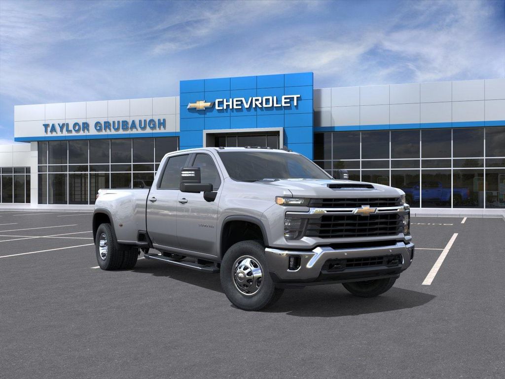 New 2026 Chevrolet Silverado 3500 LT