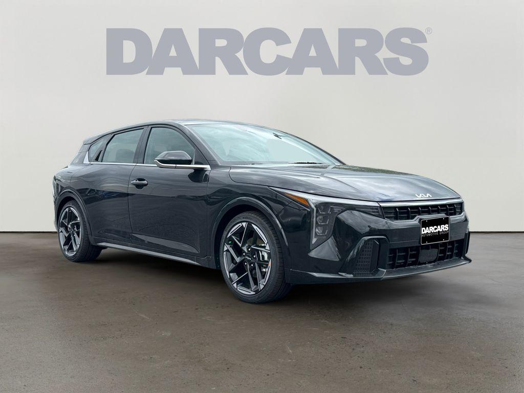 New 2026 Kia K4 GT-LINE