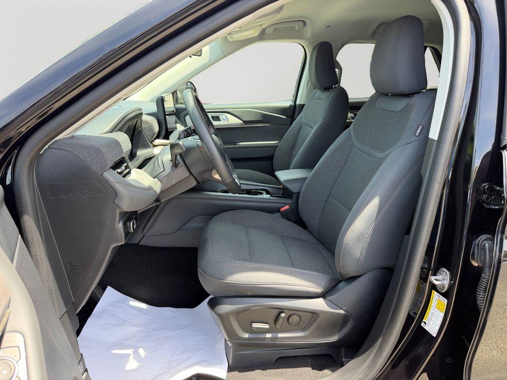 2025 FORD EXPLORER ACTIVE 缩略图 24