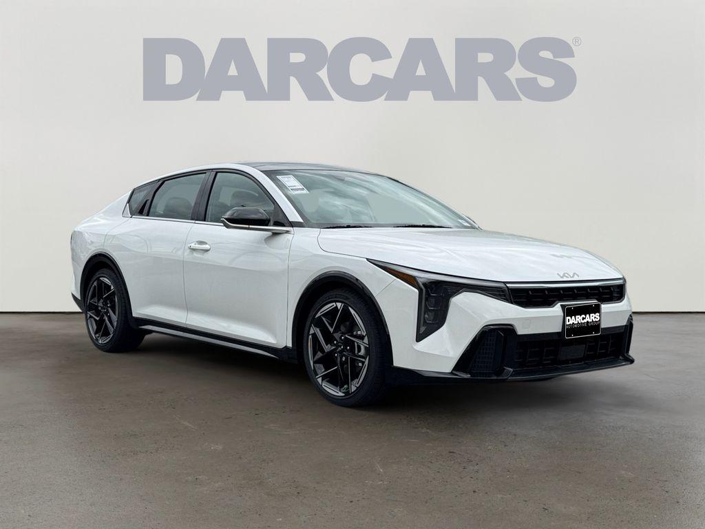 New 2026 Kia K4 GT-LINE