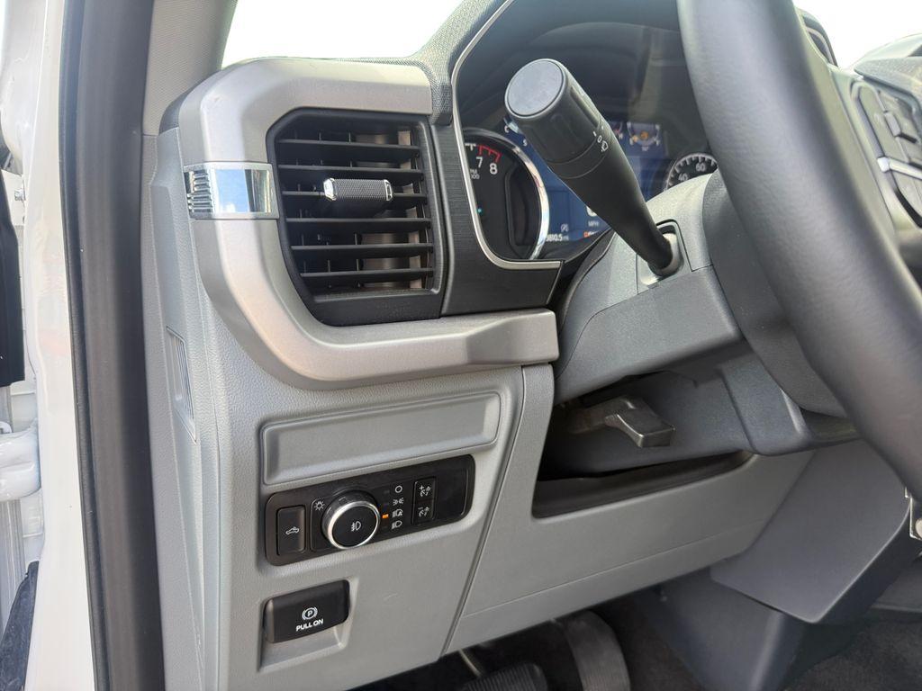 صورة مصغرة 13 لـ 2023 FORD F-150 XLT