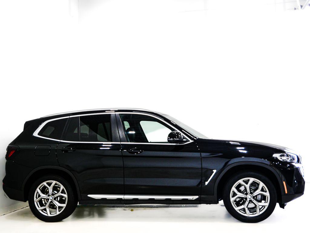 صورة 5 لـ 2023 BMW X3 XDRIVE30I