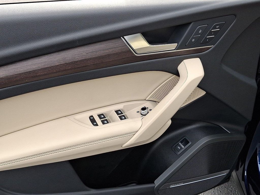 صورة 10 لـ 2024 AUDI Q5 45 S LINE PREMIUM PLUS