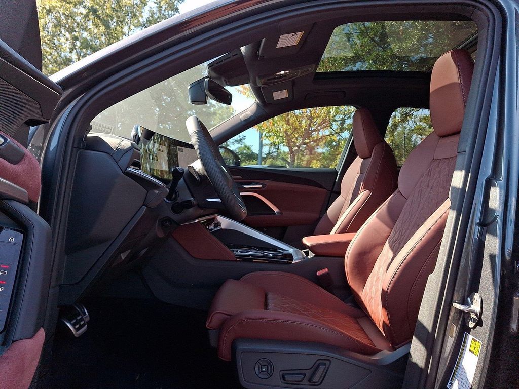 صورة مصغرة 11 لـ 2026 AUDI SQ5 3.0T PRESTIGE