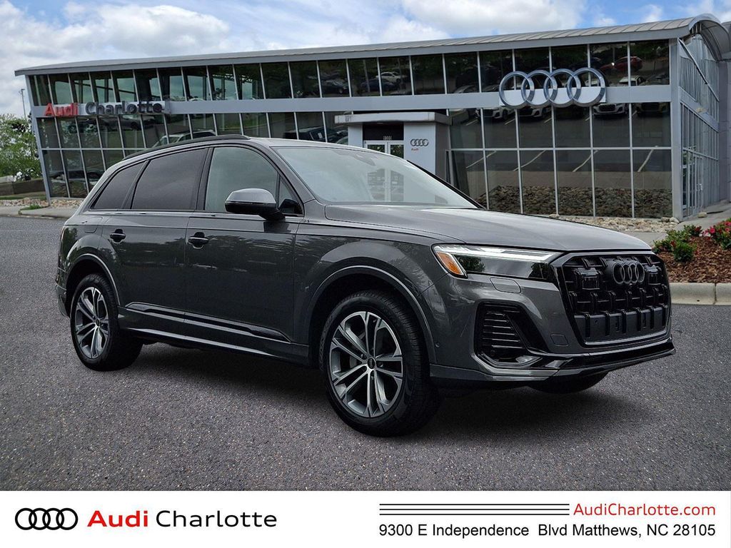 New 2026 Audi Q7 45 Premium Plus