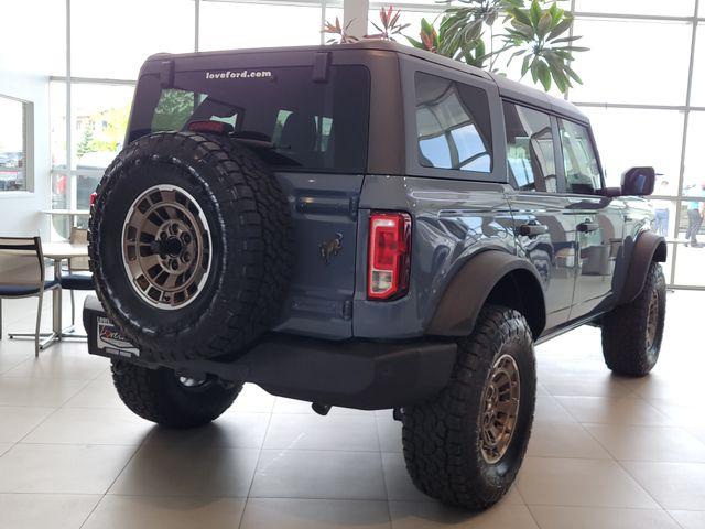 FORD BRONCO - 3