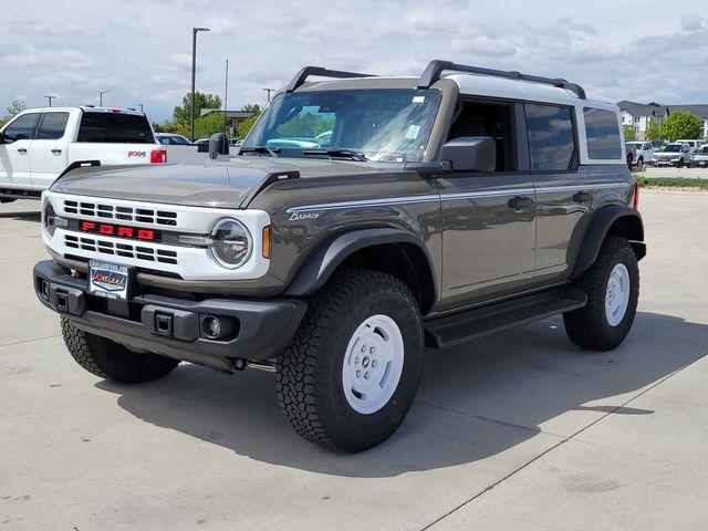 FORD BRONCO - 4