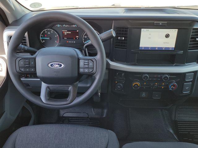 صورة 8 لـ 2026 FORD F-350 XL