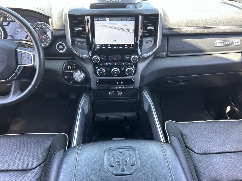صورة مصغرة 15 لـ 2024 RAM 1500 LARAMIE
