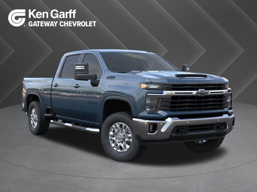New 2026 Chevrolet Silverado 3500 LT