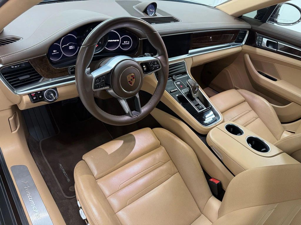 2020 Porsche PANAMERA — миниатюра 12