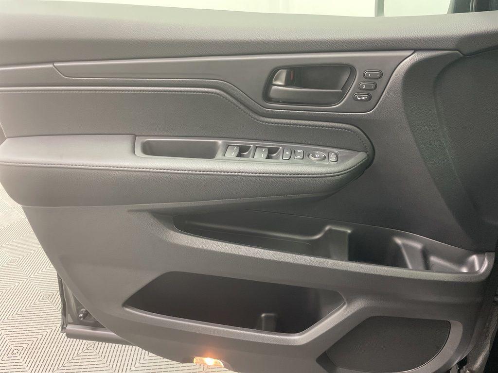 صورة مصغرة 25 لـ 2026 Honda ODYSSEY EX-L
