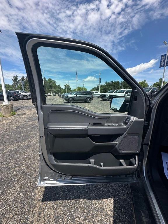 FORD F-150 XLT - 8