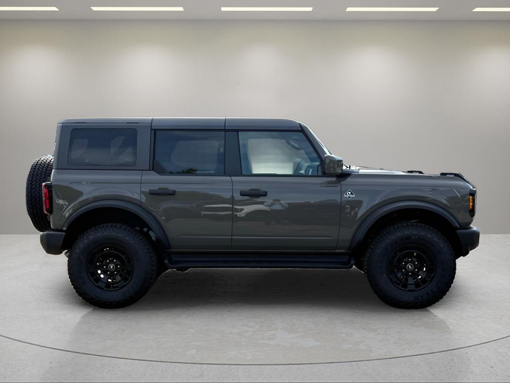 New 2026 Ford Bronco Outer Banks