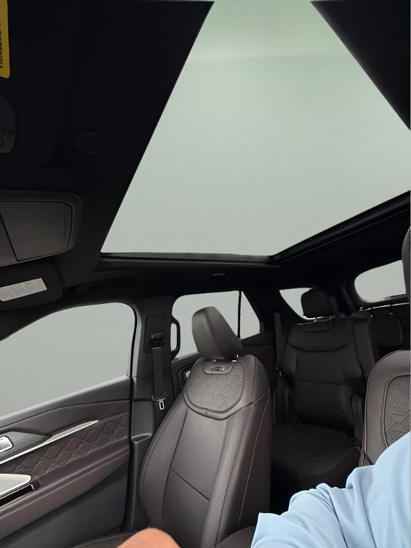 2026 FORD EXPLORER PLATINUM — миниатюра 32