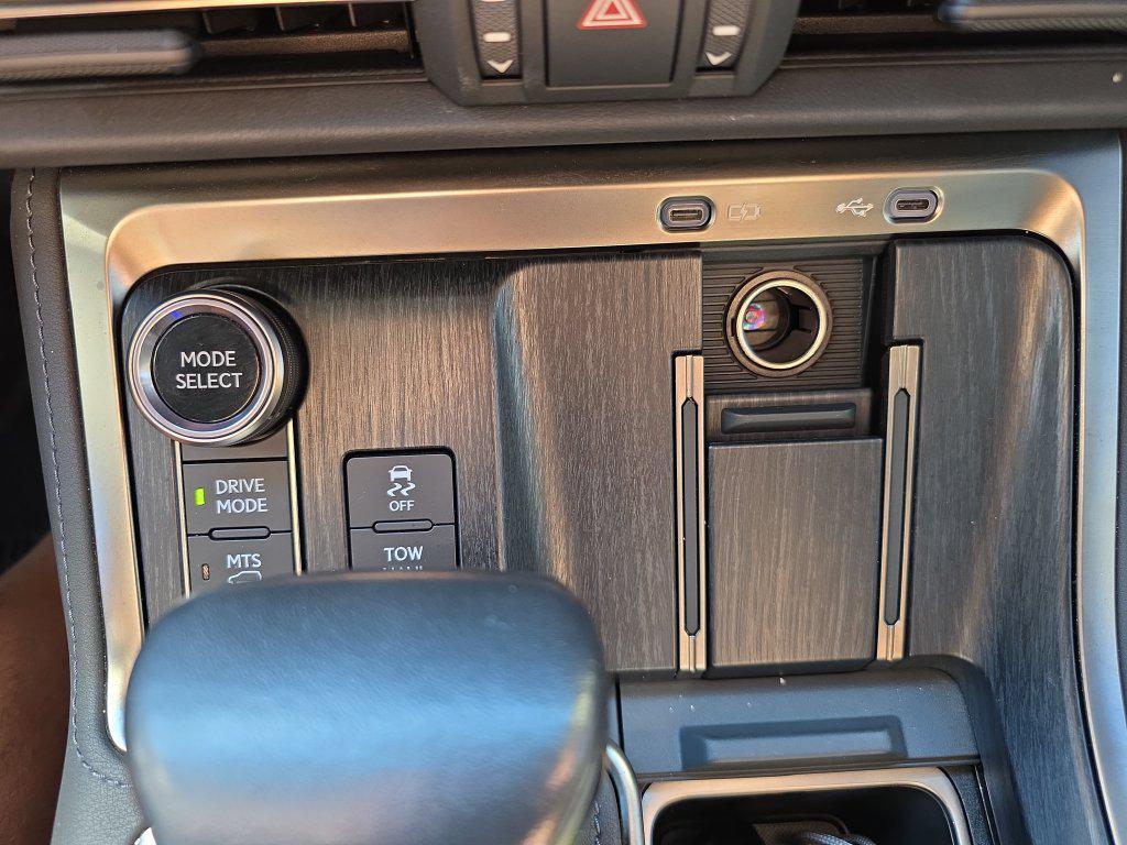 صورة مصغرة 41 لـ 2024 Lexus GX 550 OVERTRAIL+