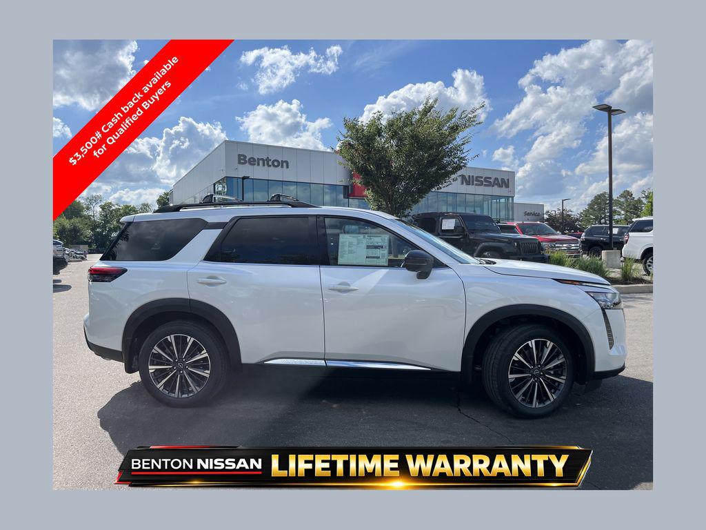 New 2026 Nissan Pathfinder Platinum