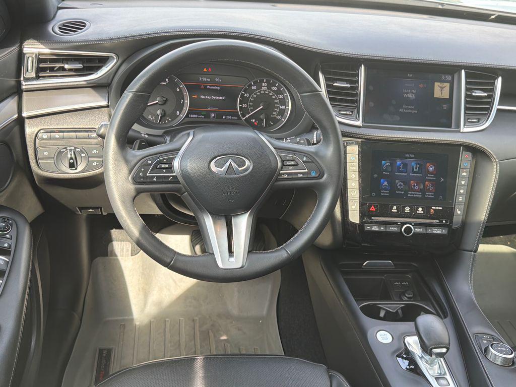 صورة 16 لـ 2023 Infiniti QX55 LUXE