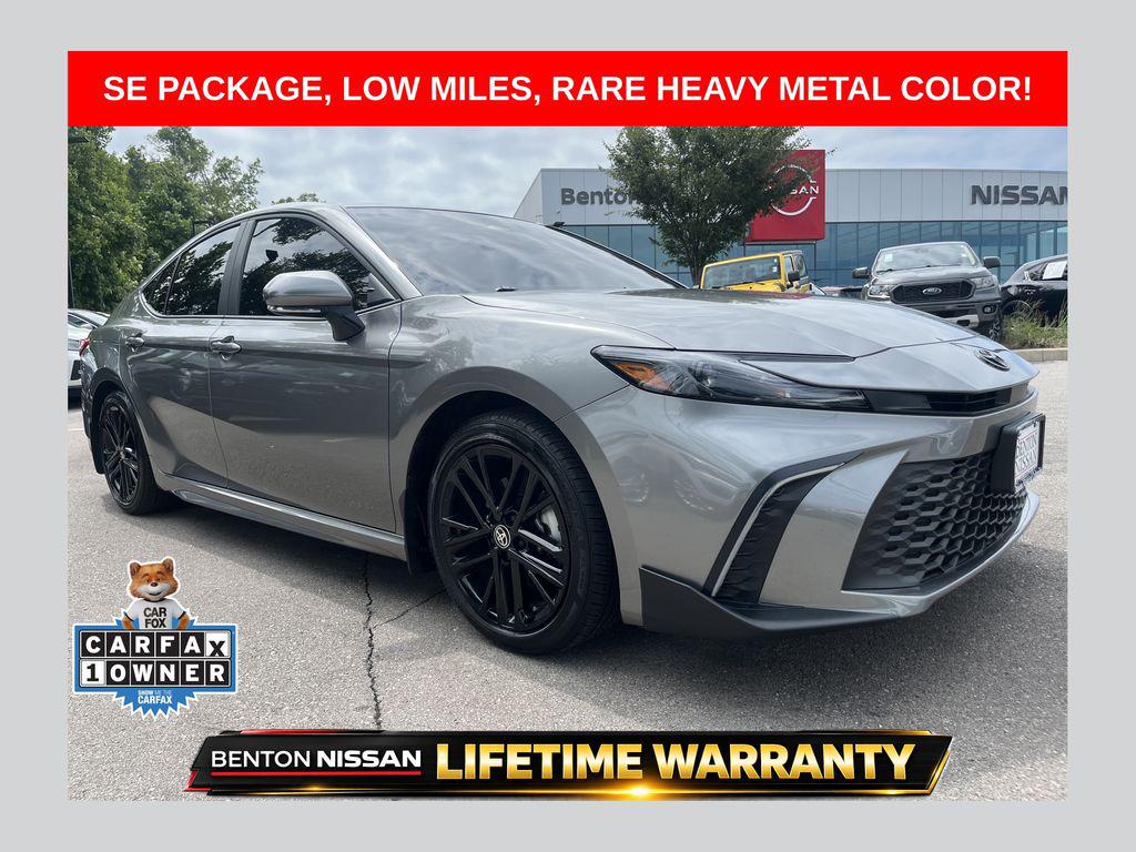 2026 Toyota CAMRY SE 照片 1