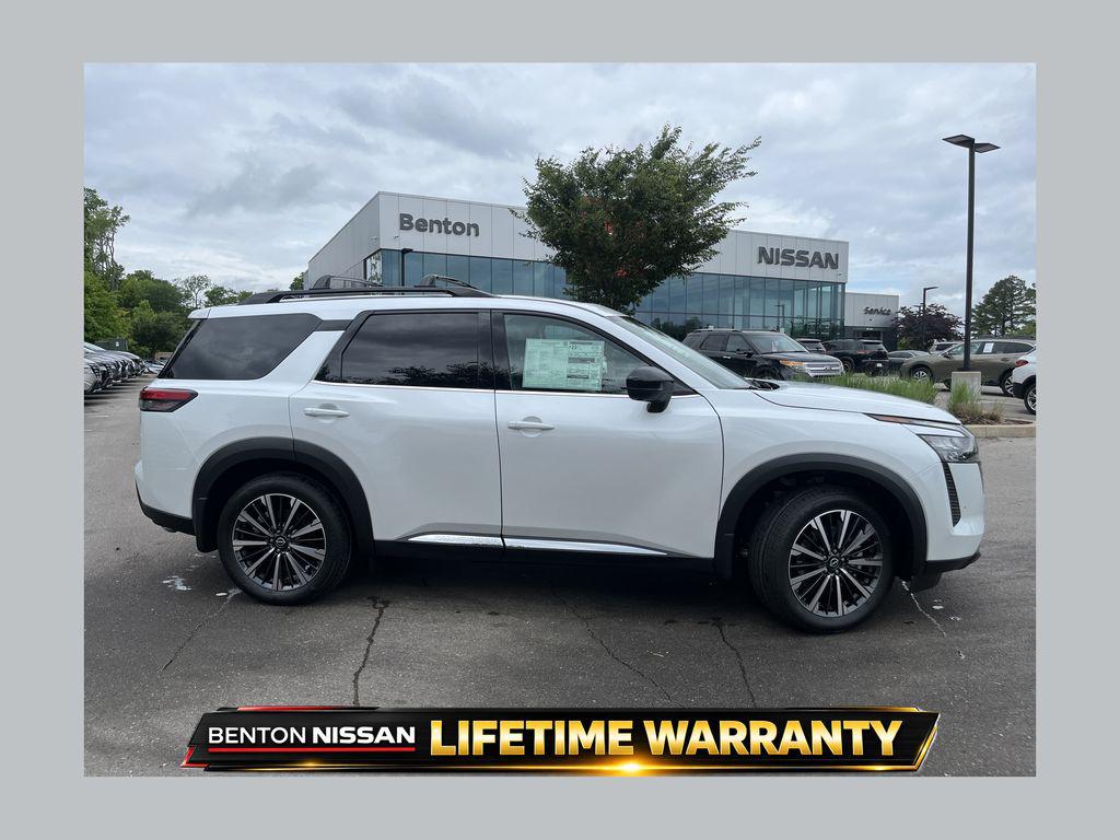 New 2026 Nissan Pathfinder Platinum